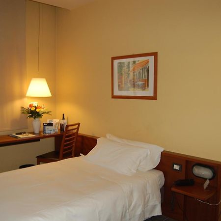 Hotel Mariani Jesi Extérieur photo