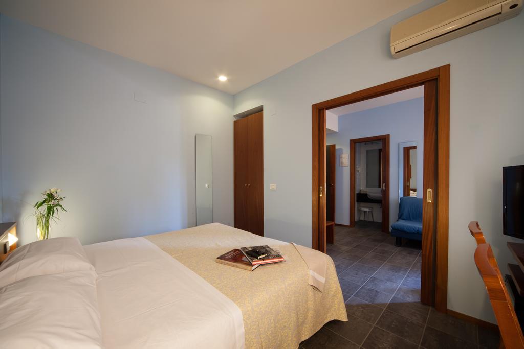 Hotel Mariani Jesi Extérieur photo