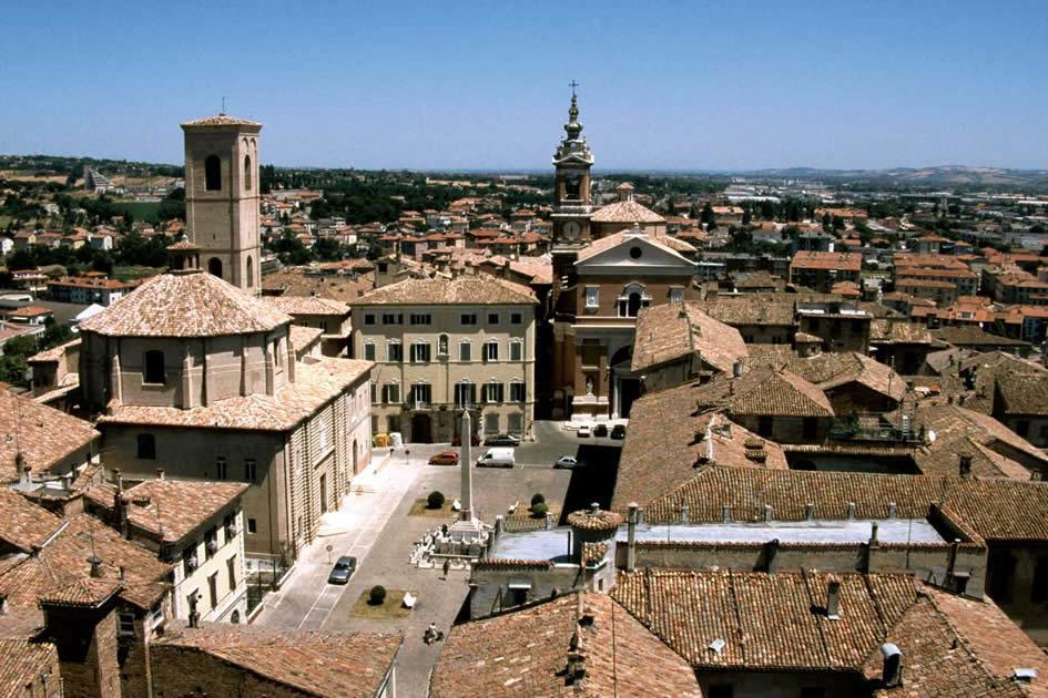 Hotel Mariani Jesi Extérieur photo