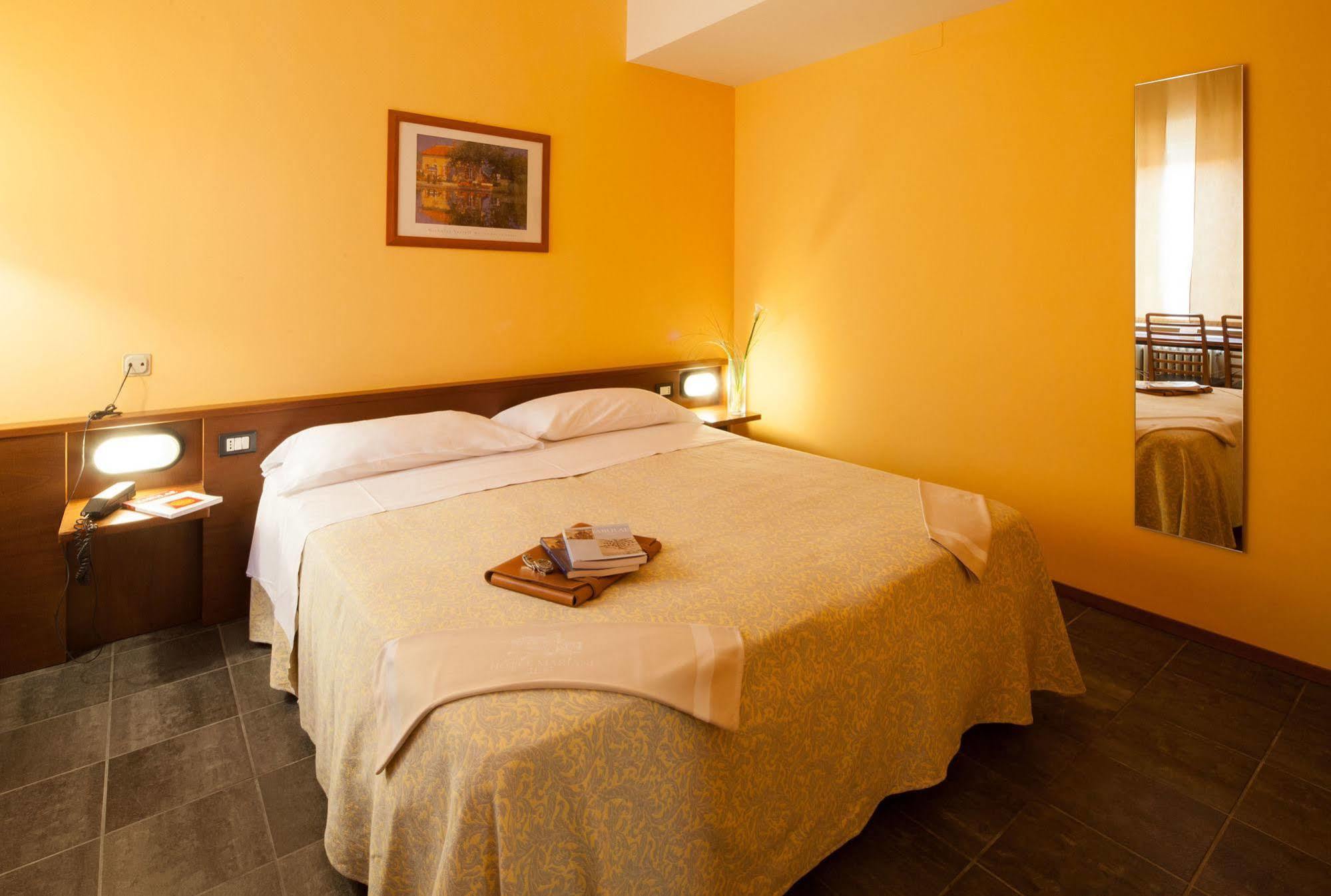 Hotel Mariani Jesi Extérieur photo