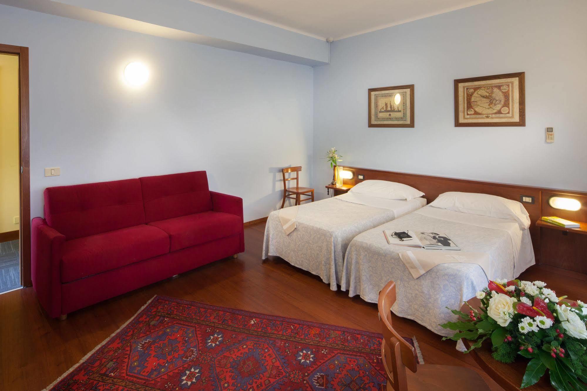 Hotel Mariani Jesi Extérieur photo