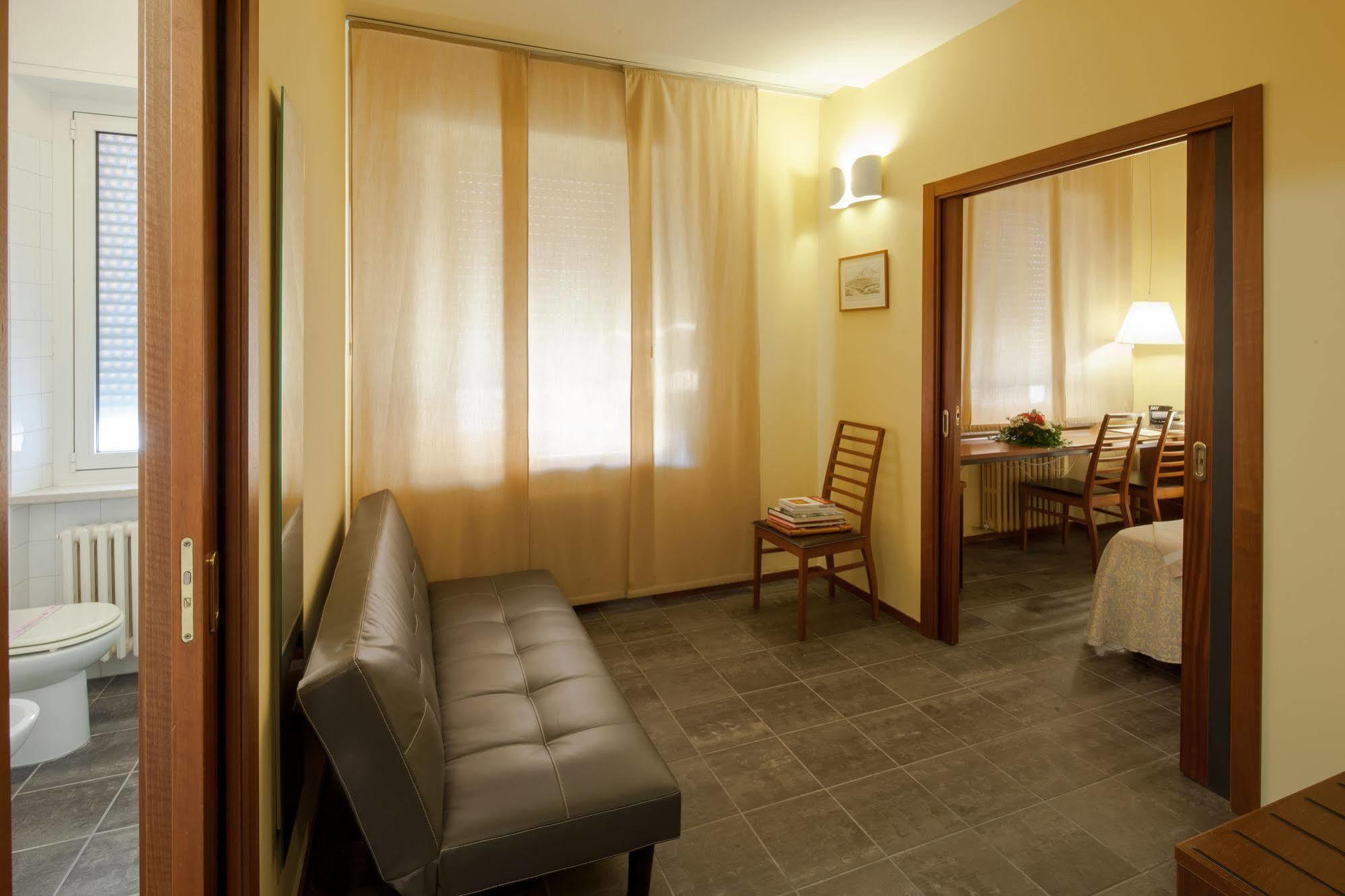 Hotel Mariani Jesi Extérieur photo