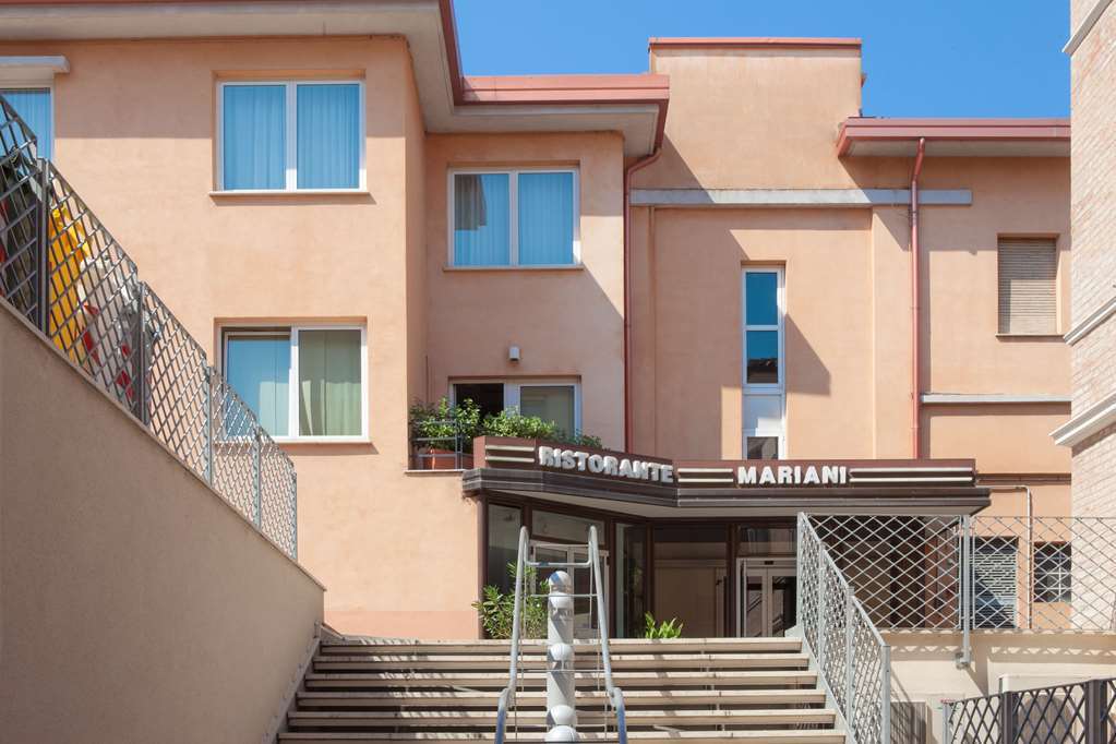 Hotel Mariani Jesi Extérieur photo