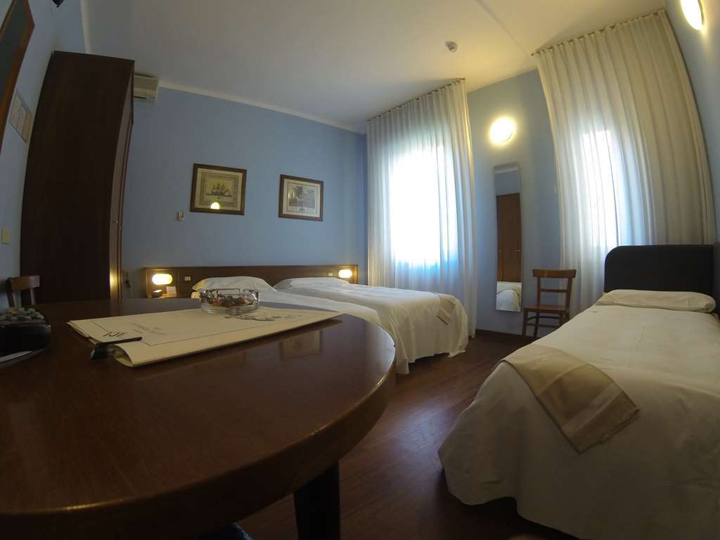 Hotel Mariani Jesi Chambre photo